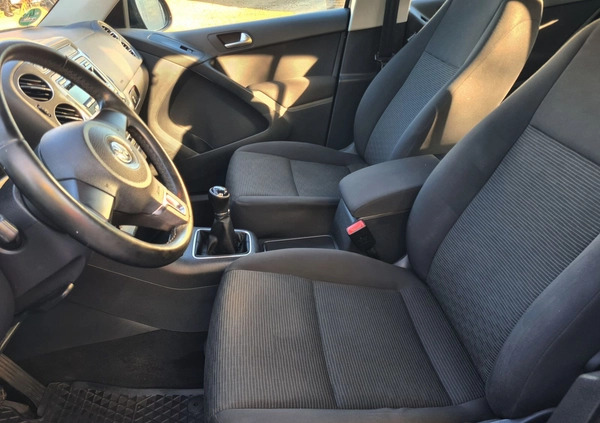 Volkswagen Tiguan cena 39499 przebieg: 133568, rok produkcji 2012 z Wrocław małe 497